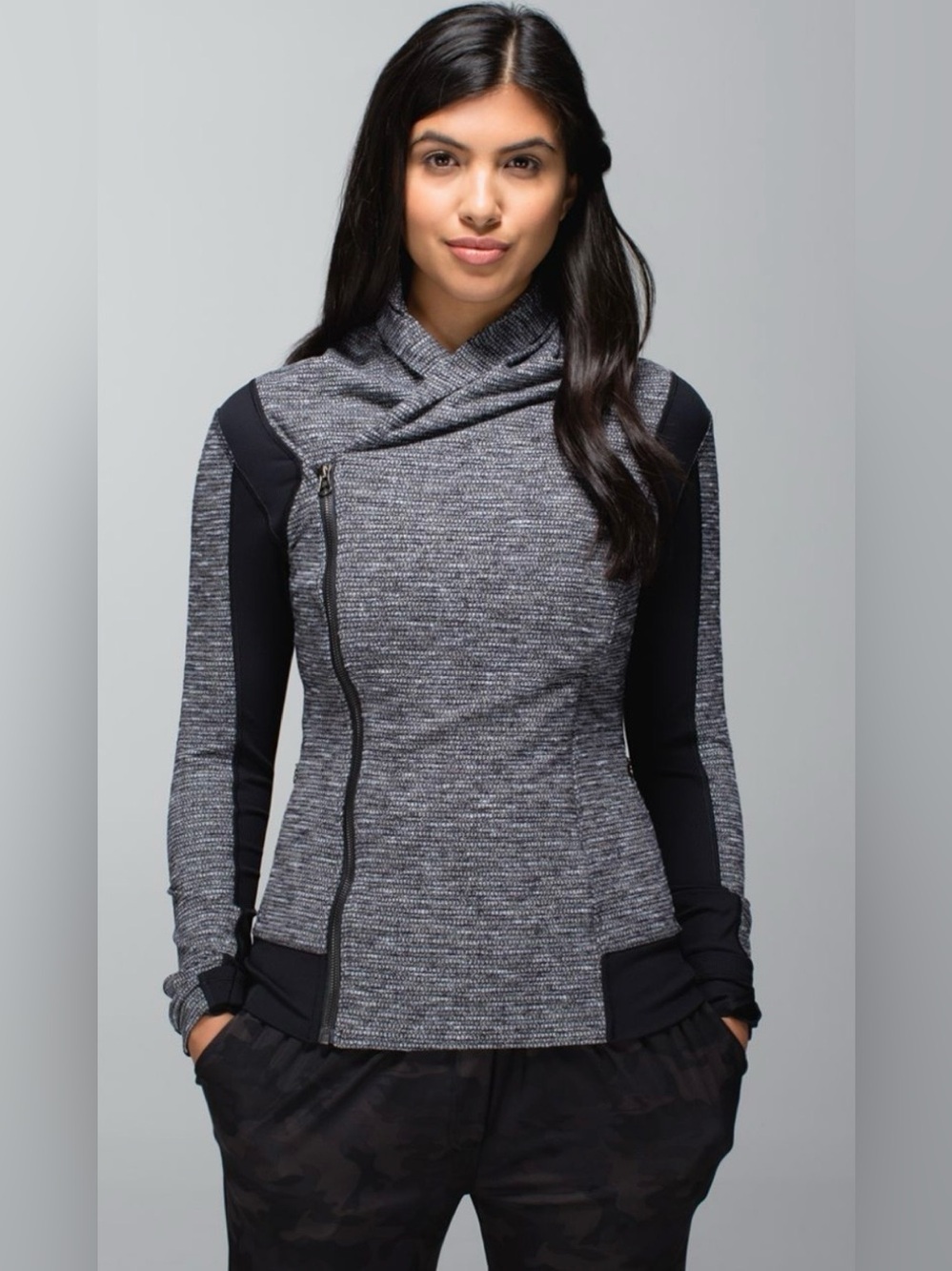 Lululemon Bhakti yoga jacket coco Pique